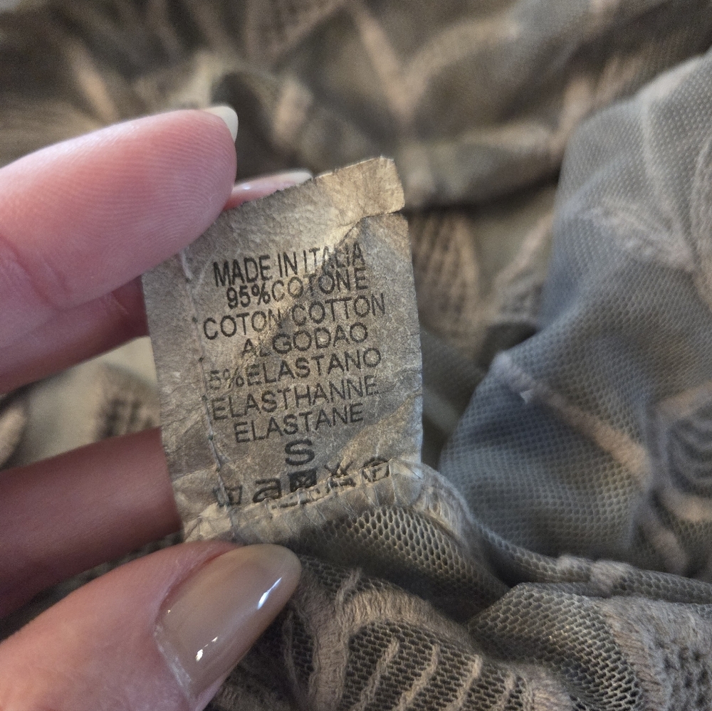 Made In Italy Sheer Floral Embroidered Gorgeous Taupe Tank Top - Picture 3 of 4
